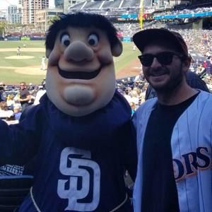 Meet your Posher, Hunter